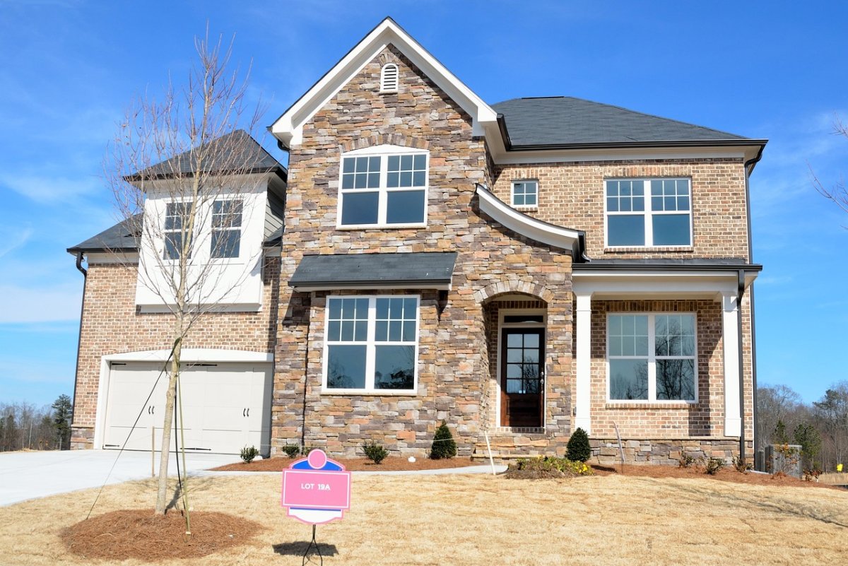 buying a new home in Lewisville Texas